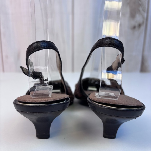 Vintage Etienne Aigner Leather Slingback Pumps Kitten Heel Pointed Toe Size 7 - Picture 8 of 15